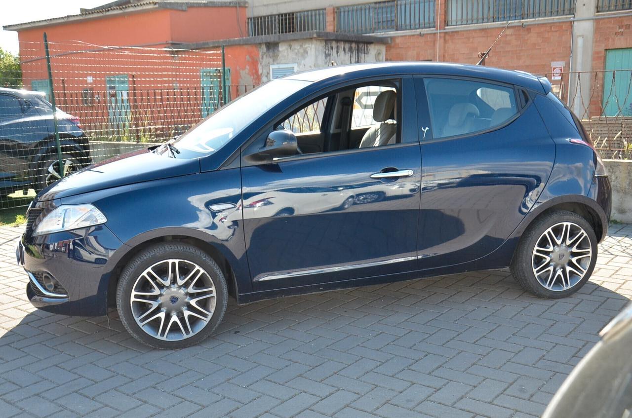 Lancia Ypsilon 1.3 MJT 16V 95 CV 5 porte S&S Gold
