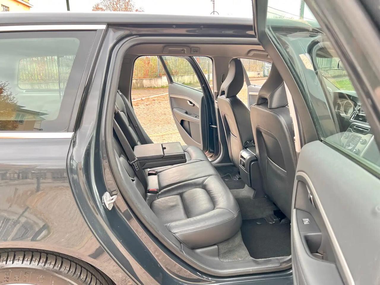 Volvo V70 D4 Geartronic Momentum