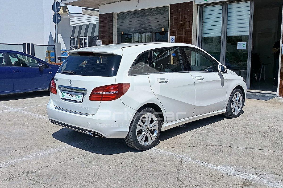 MERCEDES B 200 d Premium