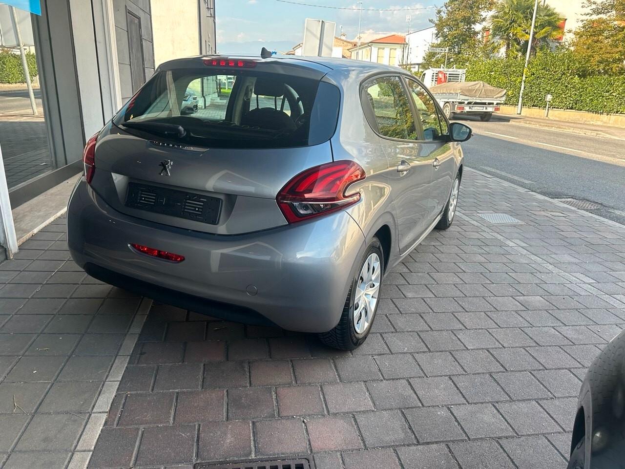 Peugeot 208 PureTech 68 5 porte Active