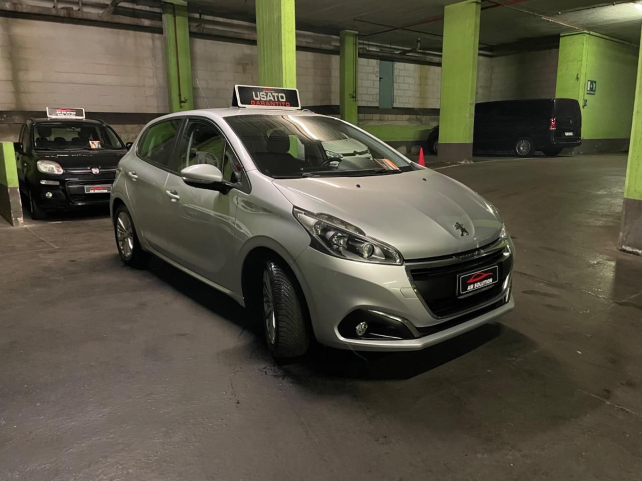 Peugeot 208 1.2 82cv Neopatentati Euro 6