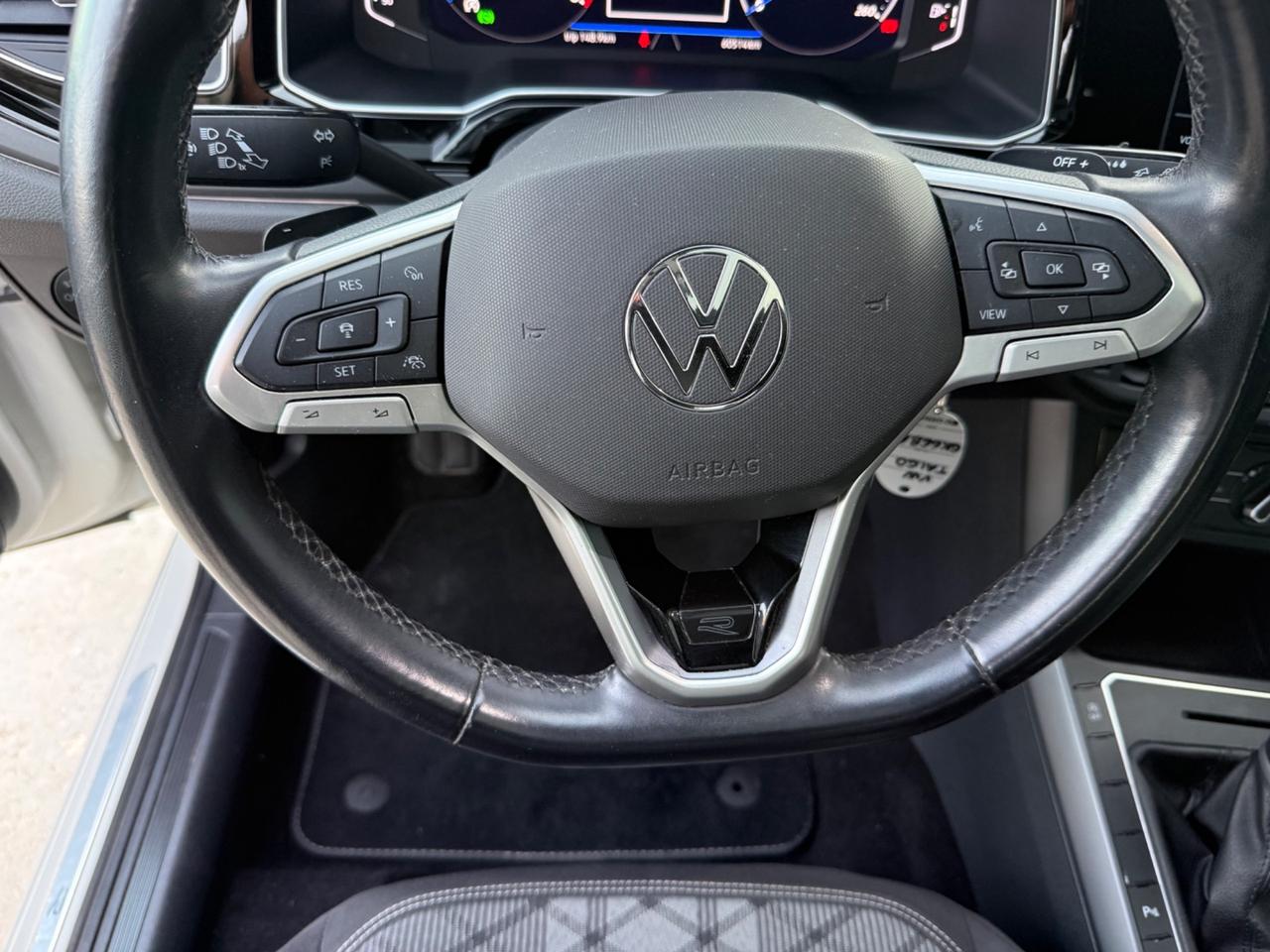 Volkswagen Taigo 1.0 TSI 110 CV DSG R-Line