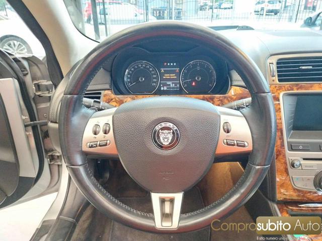 JAGUAR XK 4.2 V8 Convertibile