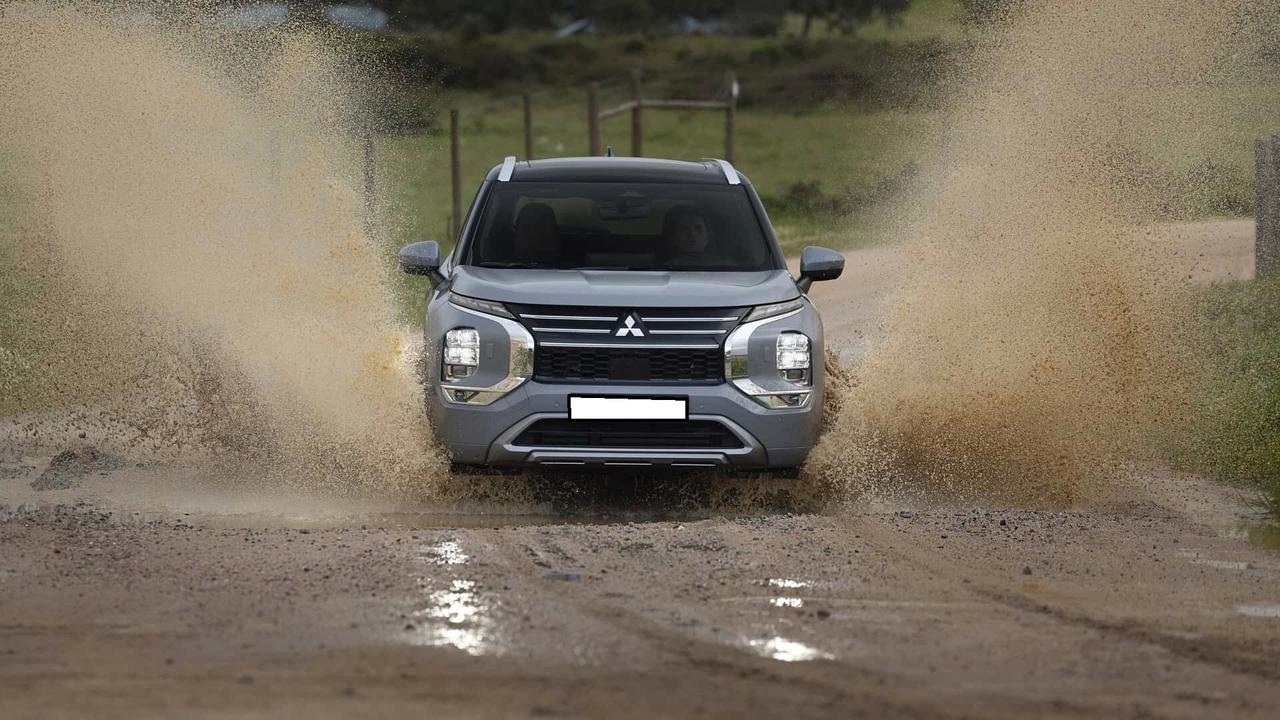 Mitsubishi Outlander 2.4 Phev Plug-in