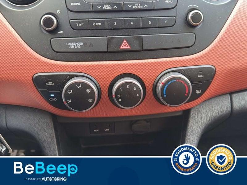 Hyundai i10 1.0 LOGIN