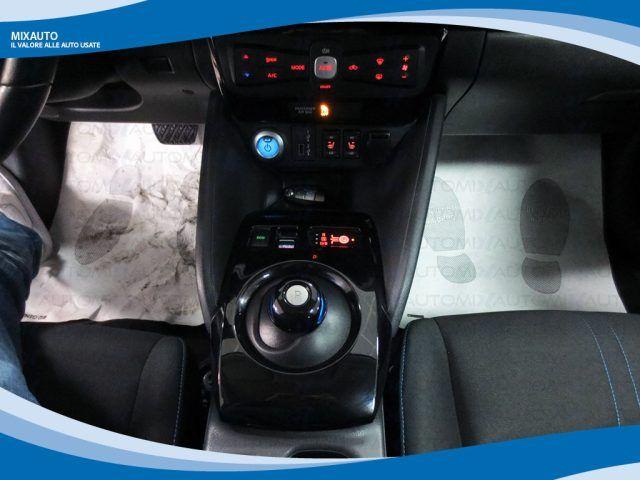 NISSAN Leaf nConnecta