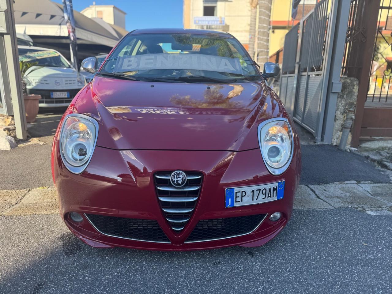 Alfa Romeo MiTo TURBO SeS Distinctive Sport Pack