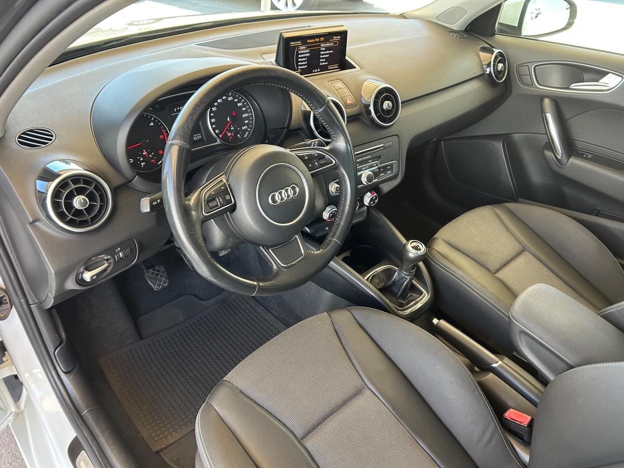 Audi A1 1.4 diesel 90 cv 2015 120.000 km