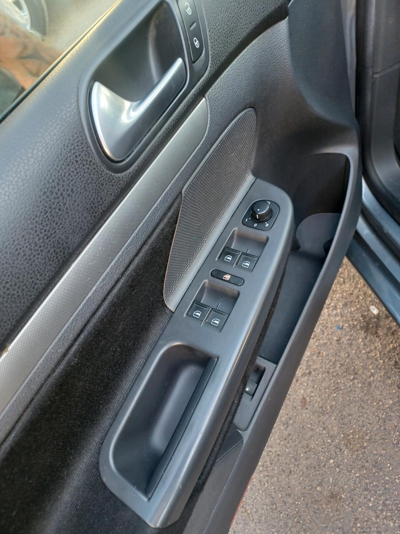 Volkswagen Golf 1.9 TDI 5p. Comfortline