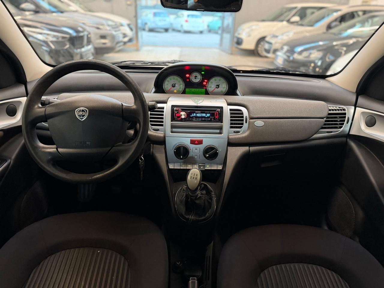 Lancia Ypsilon 1.2 Oro