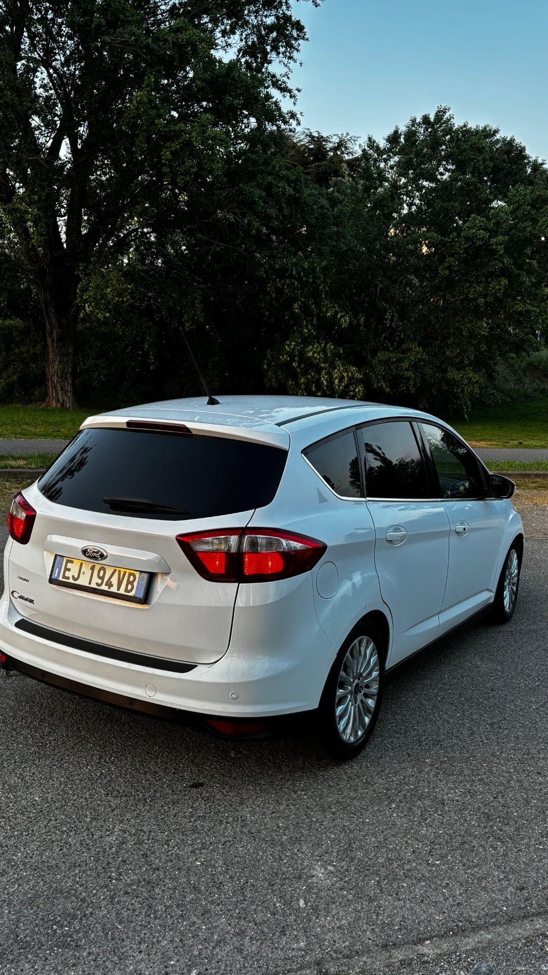 Ford C-Max 2.0 TDCi 115CV Powershift Titanium