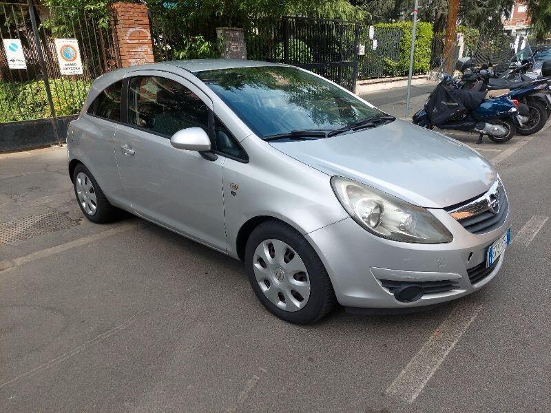Opel Corsa 1.2 80CV 3 porte GPL-TECH Edition gomme nuove e frizione