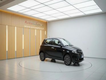 LANCIA Ypsilon 1 0 firefly hybrid Gold ses 70cv new