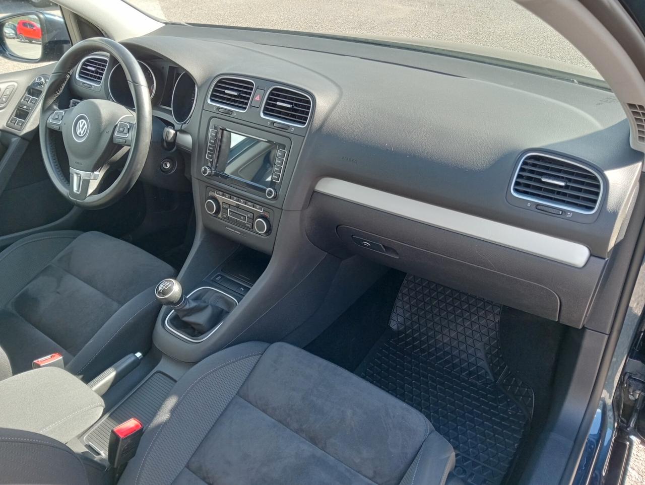 Volkswagen Golf 1.6TDI 5p. Highline