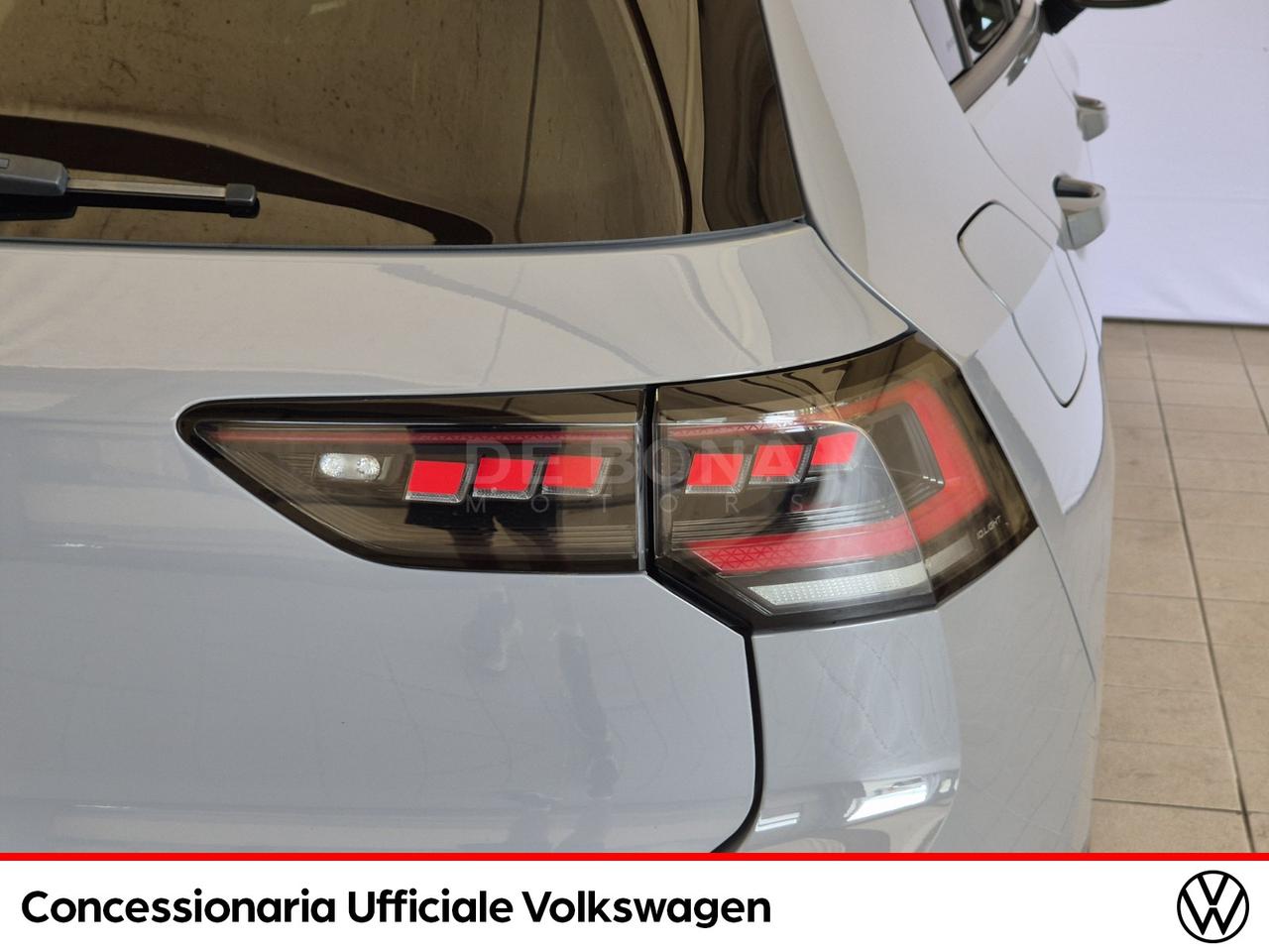 Volkswagen Golf 2.0 tdi r-line plus 150cv dsg