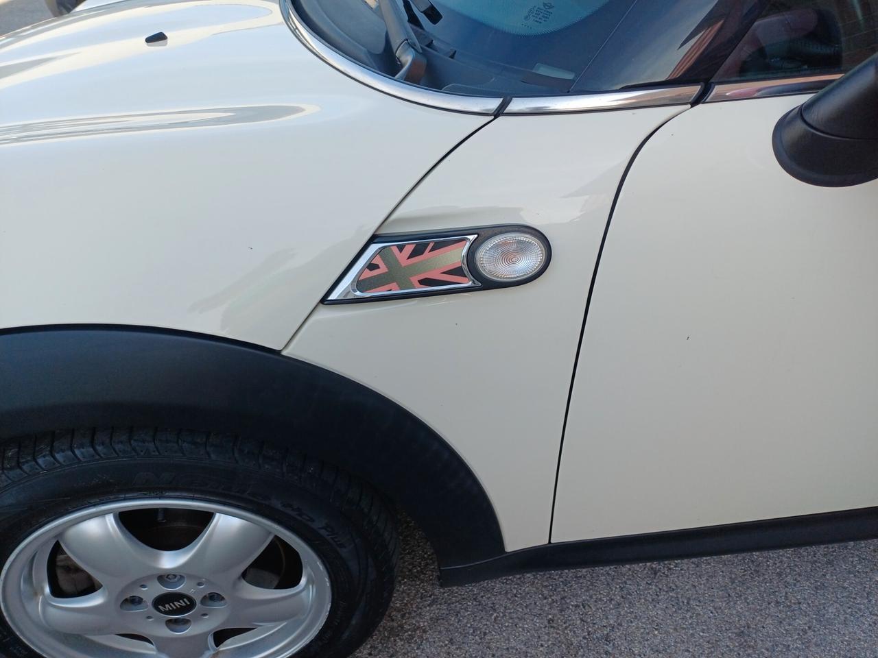 Mini One 1.6 R56 mini Ray