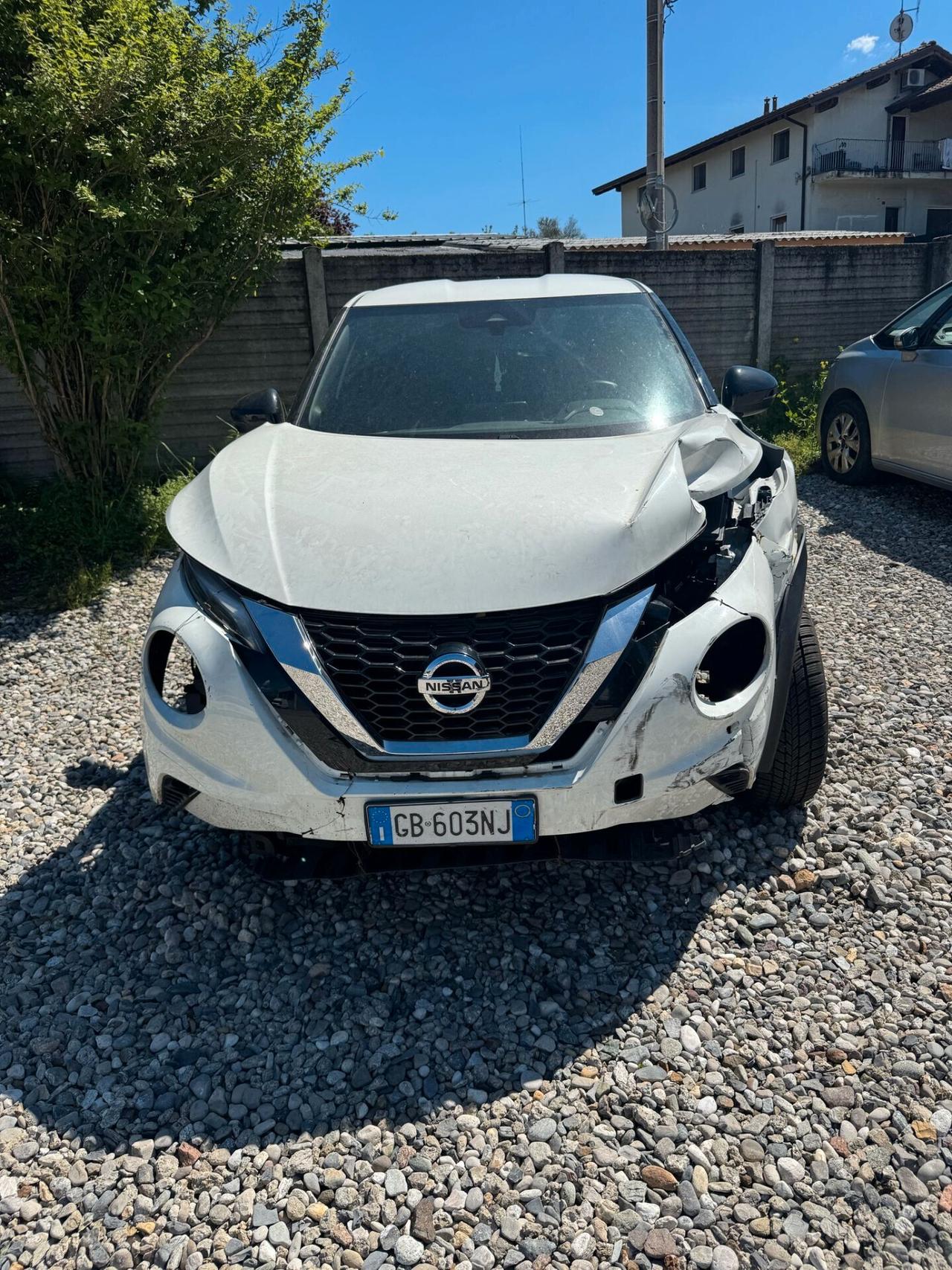 Nissan Juke 1.0 DIG-T 117 CV DCT Business