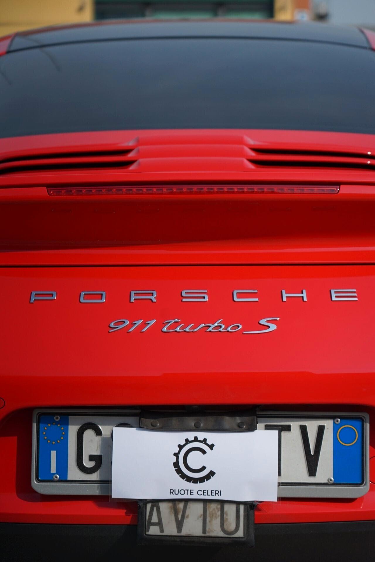 Porsche 911 Turbo S
