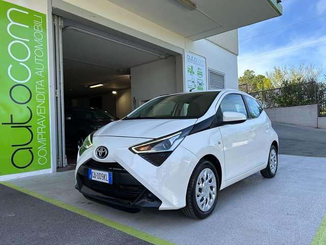 Toyota Aygo Aygo 5p 1.0 x-clusiv CONNECT GARANZIA 24 MESI