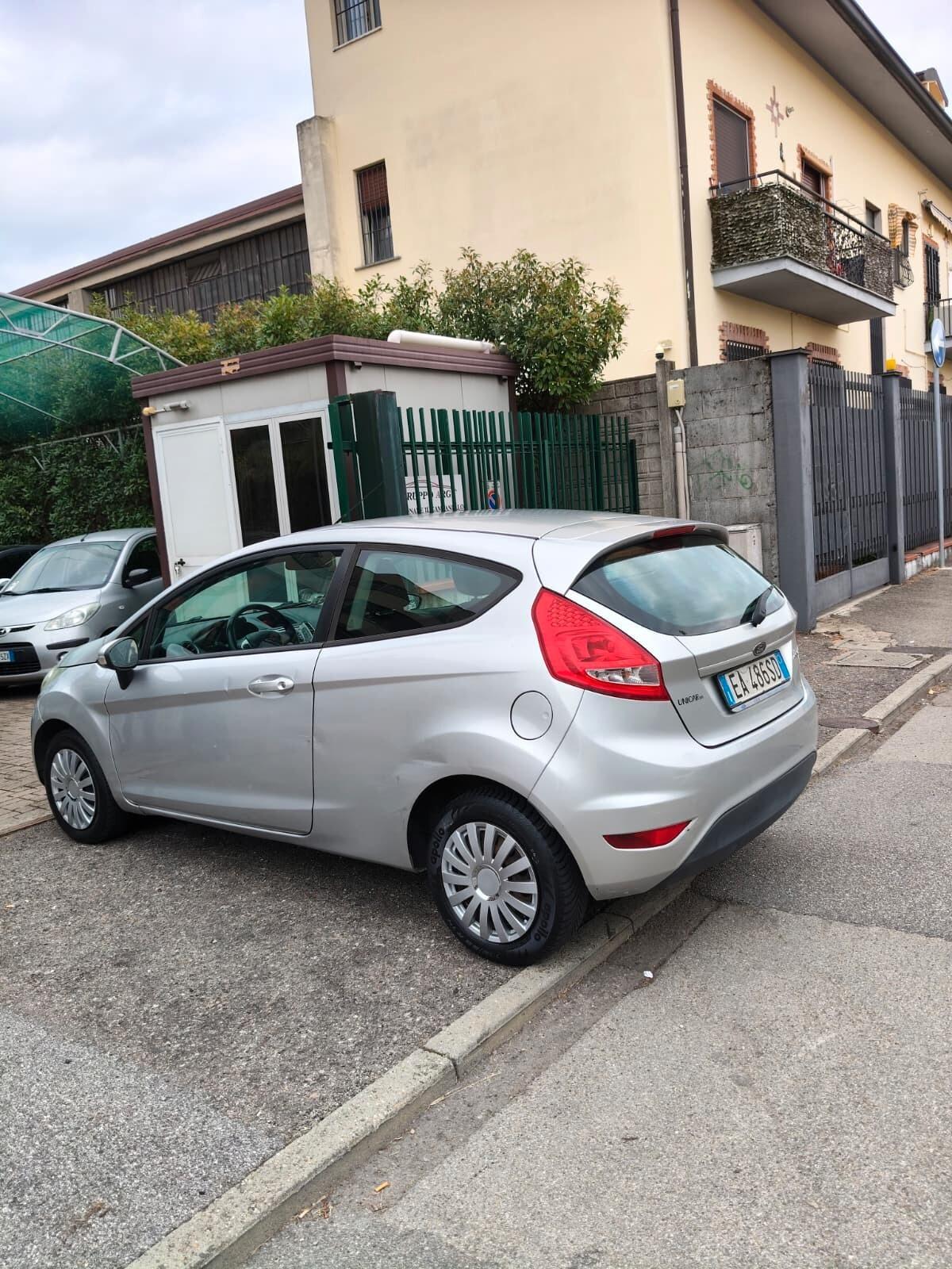 Ford Fiesta 1.2 82CV 3 porte Titanium