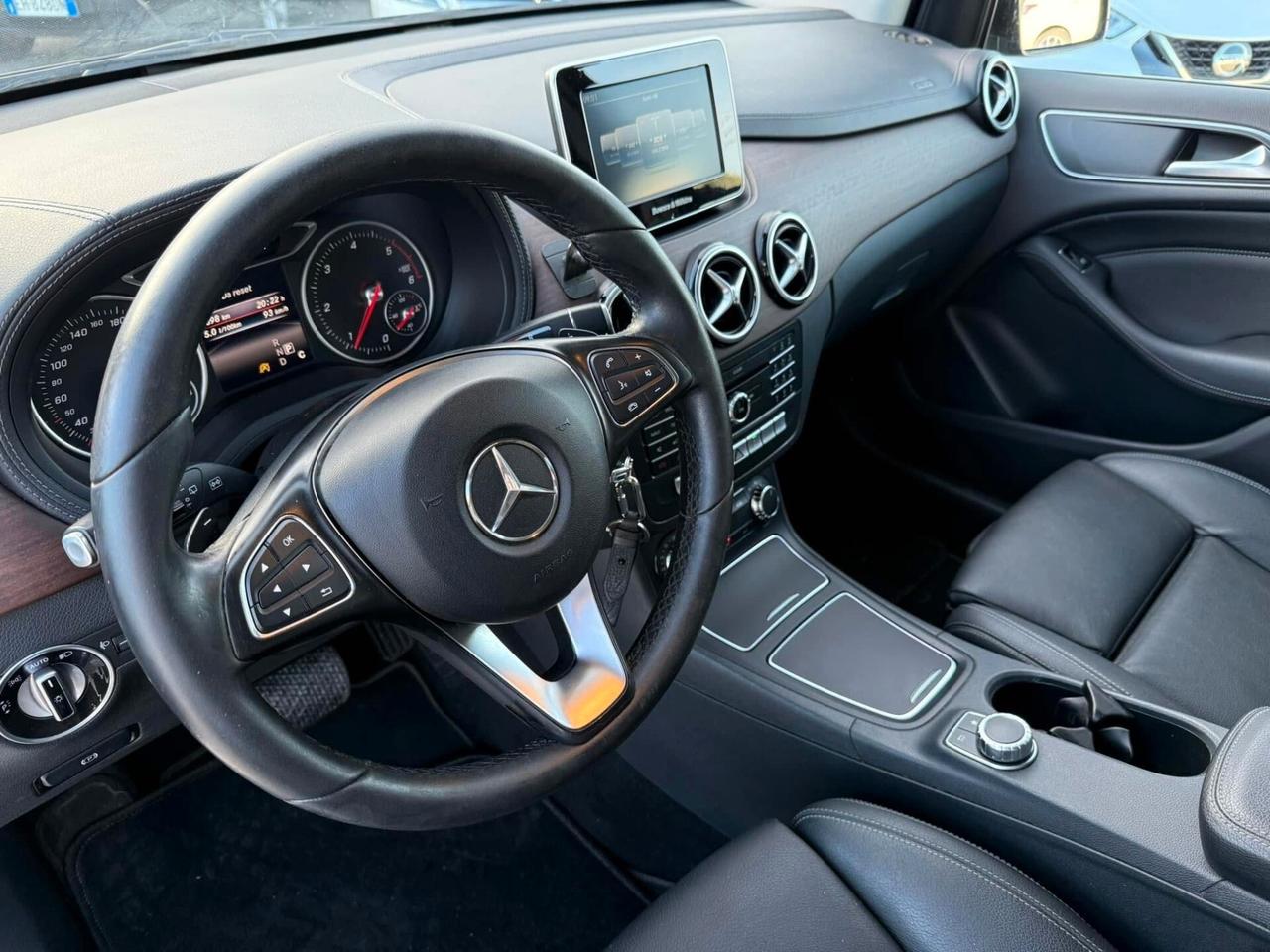 Mercedes-benz B 180 d Automatic Premium