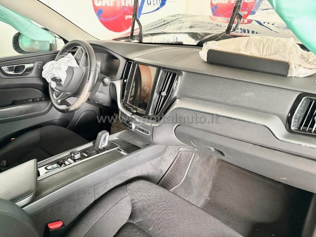 Volvo XC60 20 B5 Hybrid AWD Geartronic NETTO 9400
