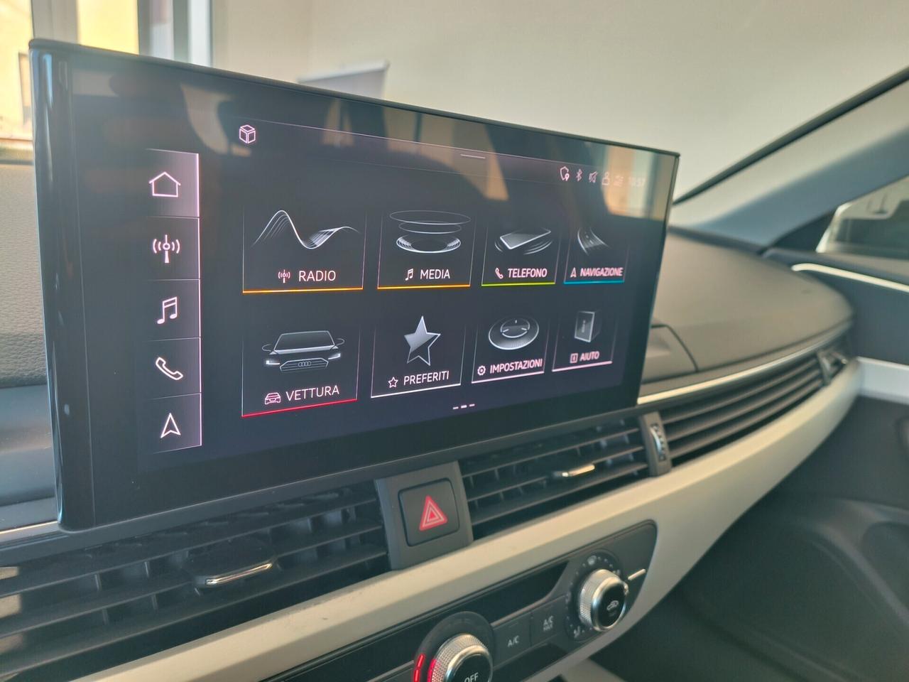 Audi A4 Avant 30 TDI/136 CV S tronic