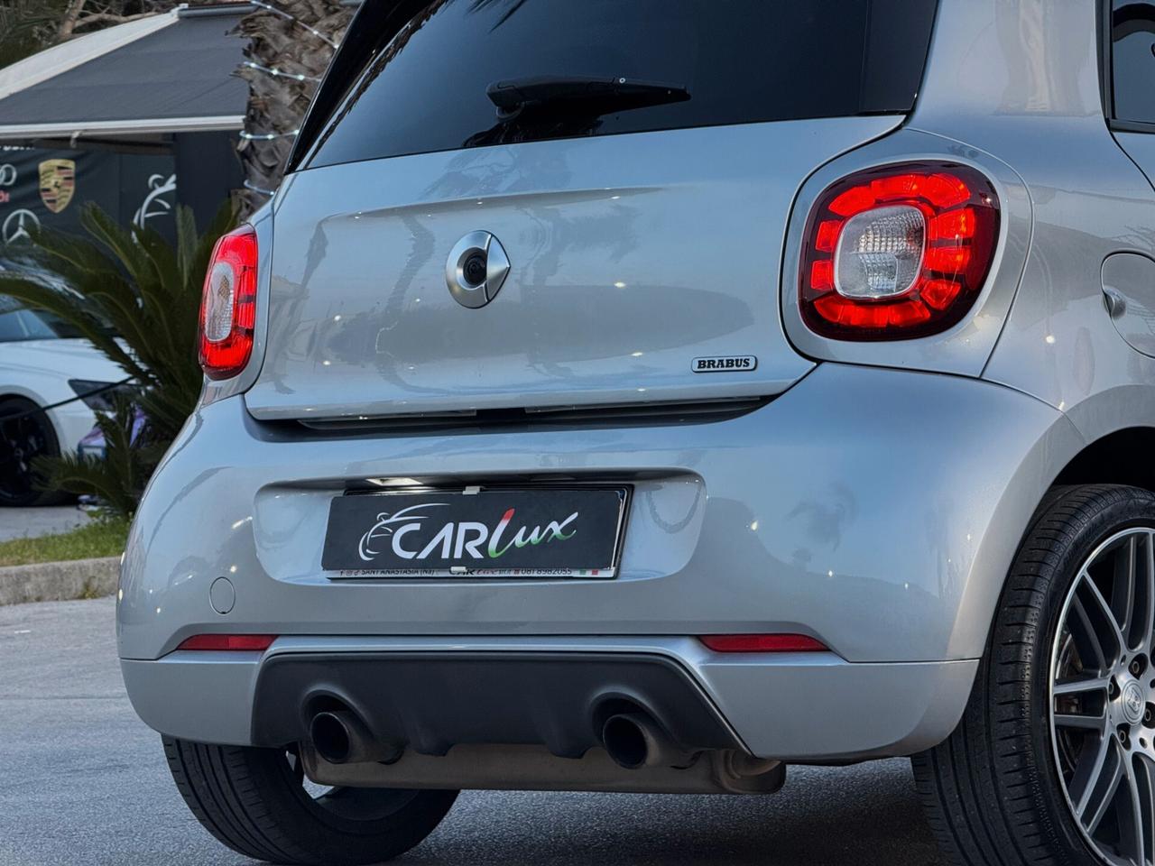 Smart forFour 0.9 T BRABUS 109CV TETTO CAM JBL