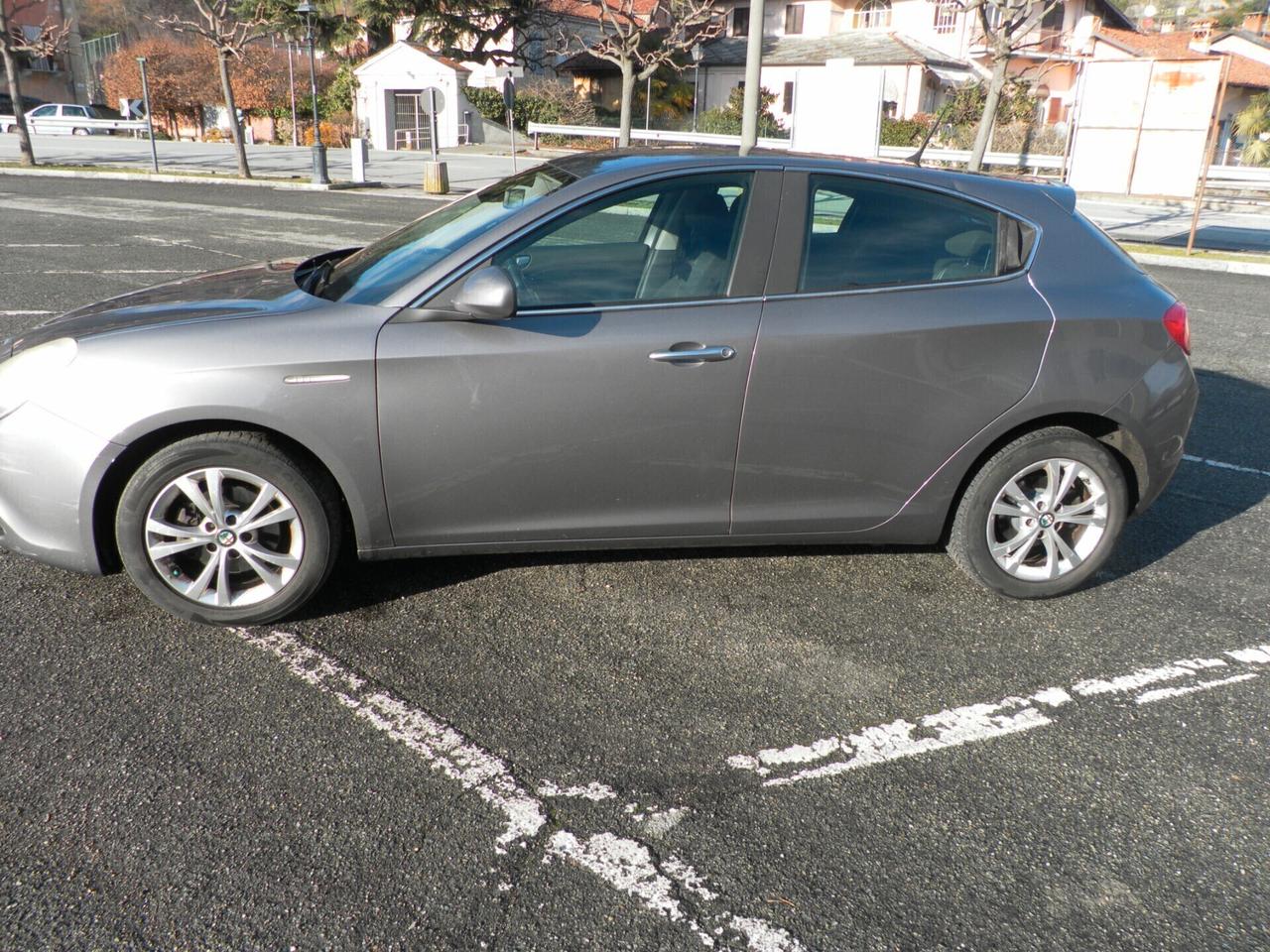 Alfa Romeo Giulietta 1.6 JTDm-2 105 CV Progression