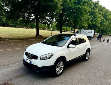Nissan Qashqai. . 7 POSTI
