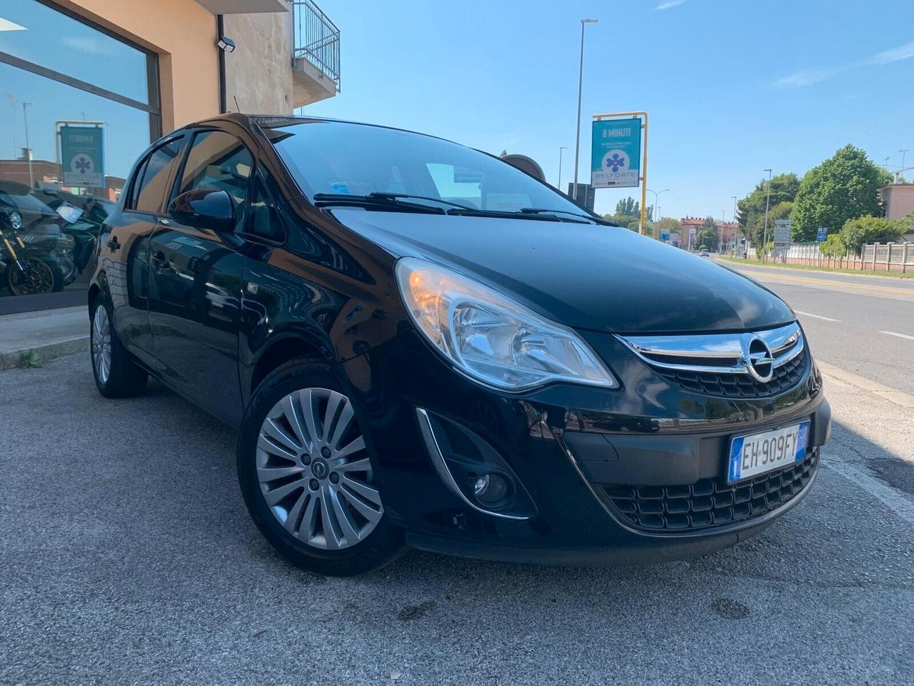 Opel Corsa 1.2 benz Catena Neopat. Unicoprop.