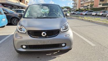 Smart ForTwo 90 0.9 Turbo Passion LED PANORA SEDILI RISCALDATI BRACCIOLO BLUETOOTH