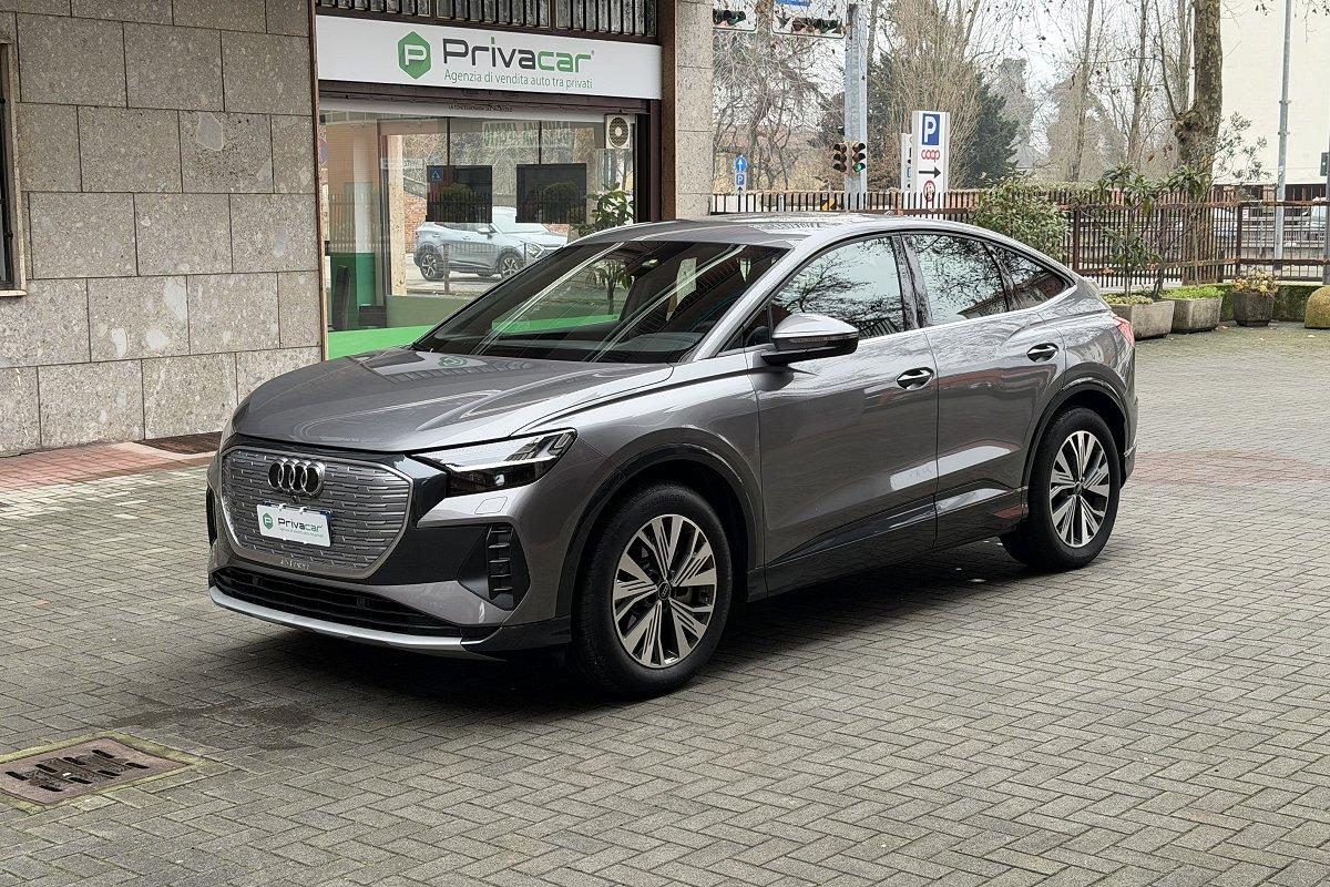 AUDI Q4 SPB 40 e-tron Business Advanced