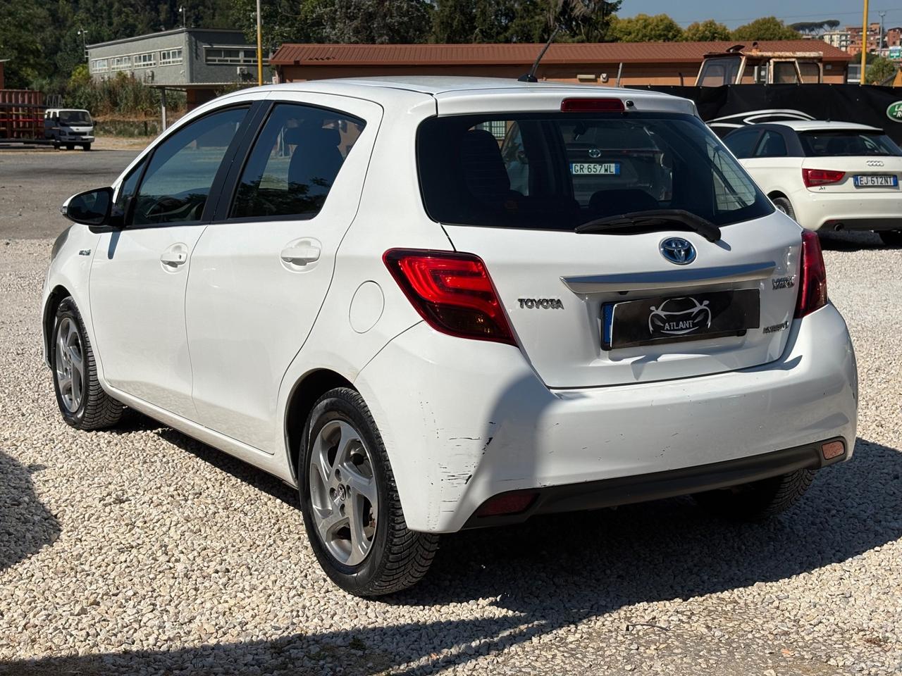 Toyota Yaris 1.5 Hybrid 5 porte Active
