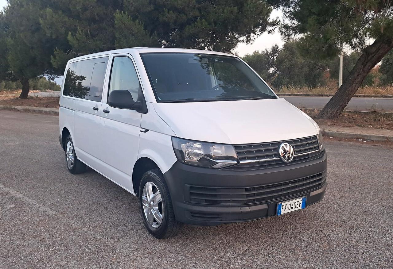 Volkswagen Caravelle 2.0 TDI – 9 posti (Iva Esposta)
