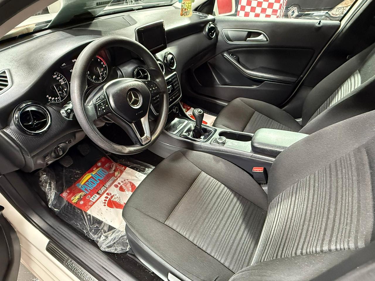 Mercedes-benz A 180 CDI 1.5 109cv Sport - 2015