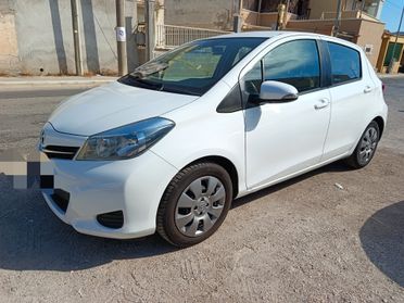 Toyota Yaris Active 1.0 5 porte benzina