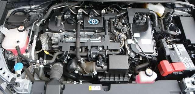 Toyota Corolla Touring Sports 1.8h Business Tech cvt