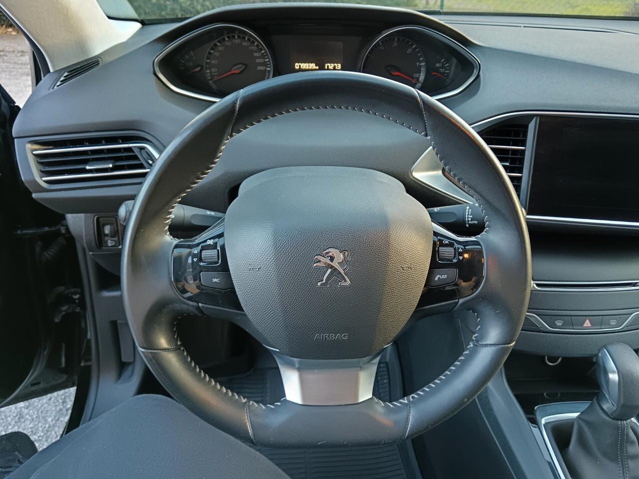 Peugeot 308 1.6 BLUEHDI 120CV NEOPATENTATI