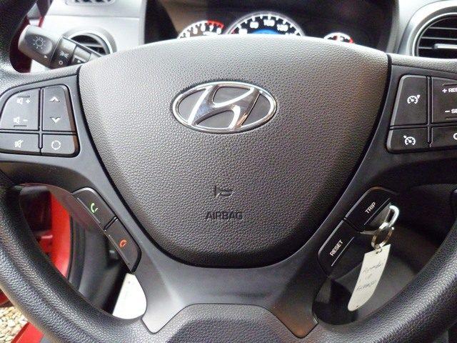 HYUNDAI i10 1.0 MPI Advanced
