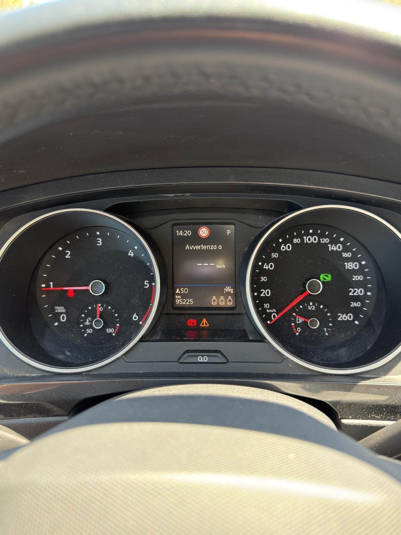 Volkswagen Tiguan 2.0 TDI 150 CV Life – Comfort, Spazio e Prestazioni
