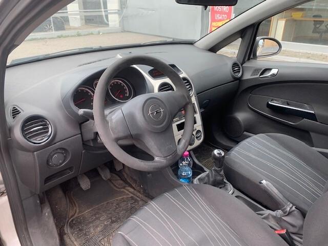 Opel Corsa 1.2 3 porte NEOPATENTATI !!