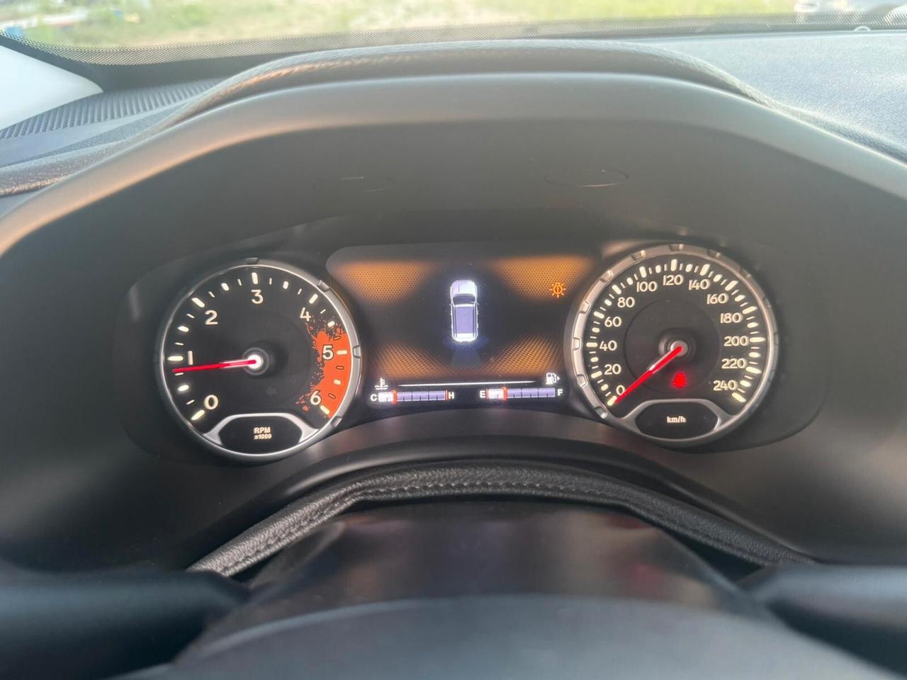 Jeep Renegade 1.6 Mjt Limited SOLAMENTE 73.000 KM