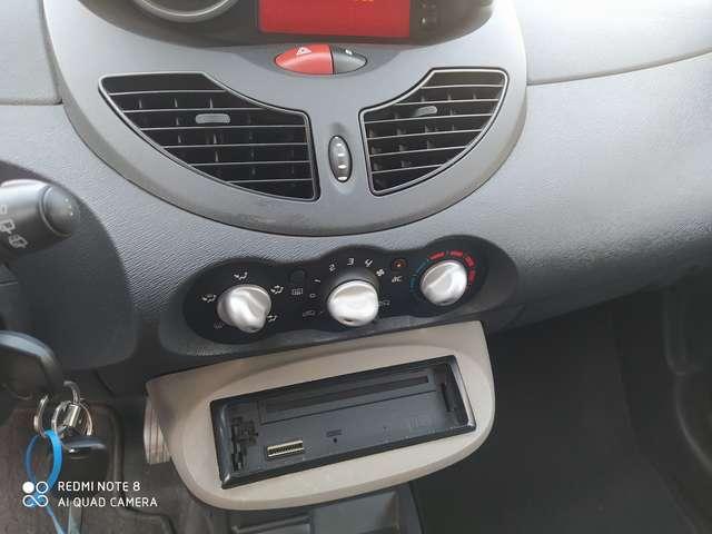 Renault Twingo Twingo II 2007 1.2 lev Dynamique CL 75cv