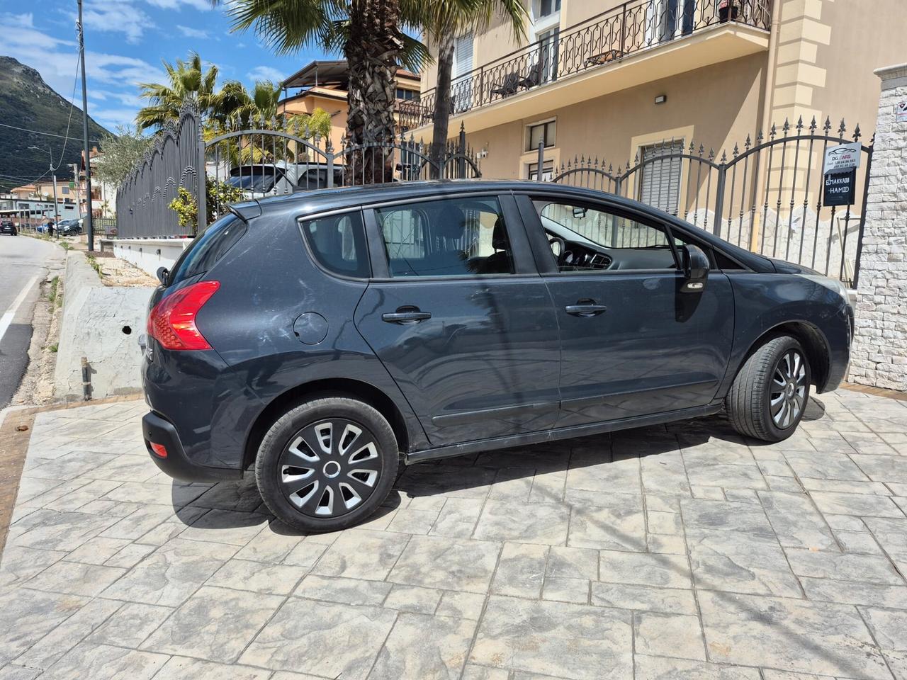 Peugeot 3008 1.6 HDi 110CV Premium