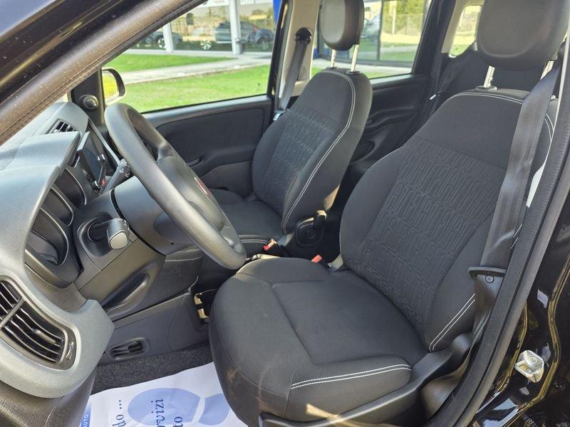 FIAT Panda Panda 1.0 FireFly Hybrid Touchscreen BT e NAVI