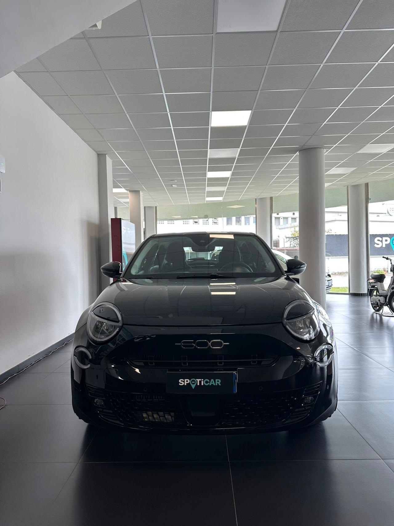 Fiat 600 Hybrid 145 CV DCT MHEV AZINRDALE