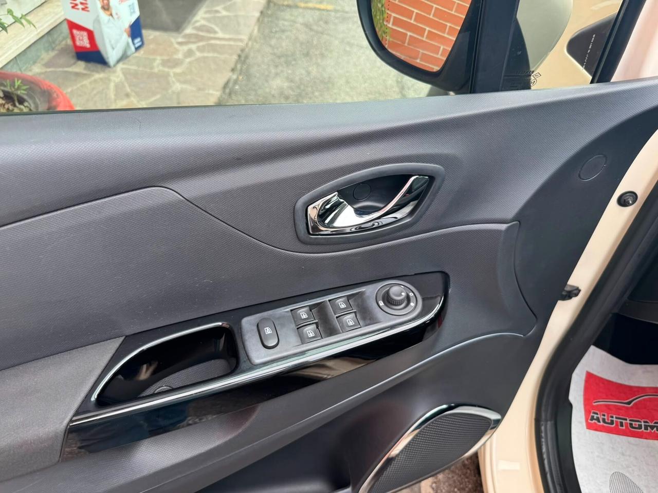 Renault Captur 1.5 dCi 90CV EDC Energy R-Link