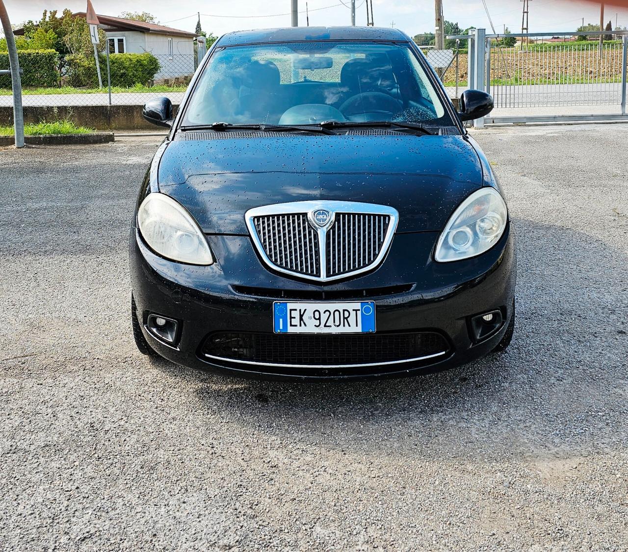 Lancia Ypsilon 1.4 Unyca Ecochic GPL