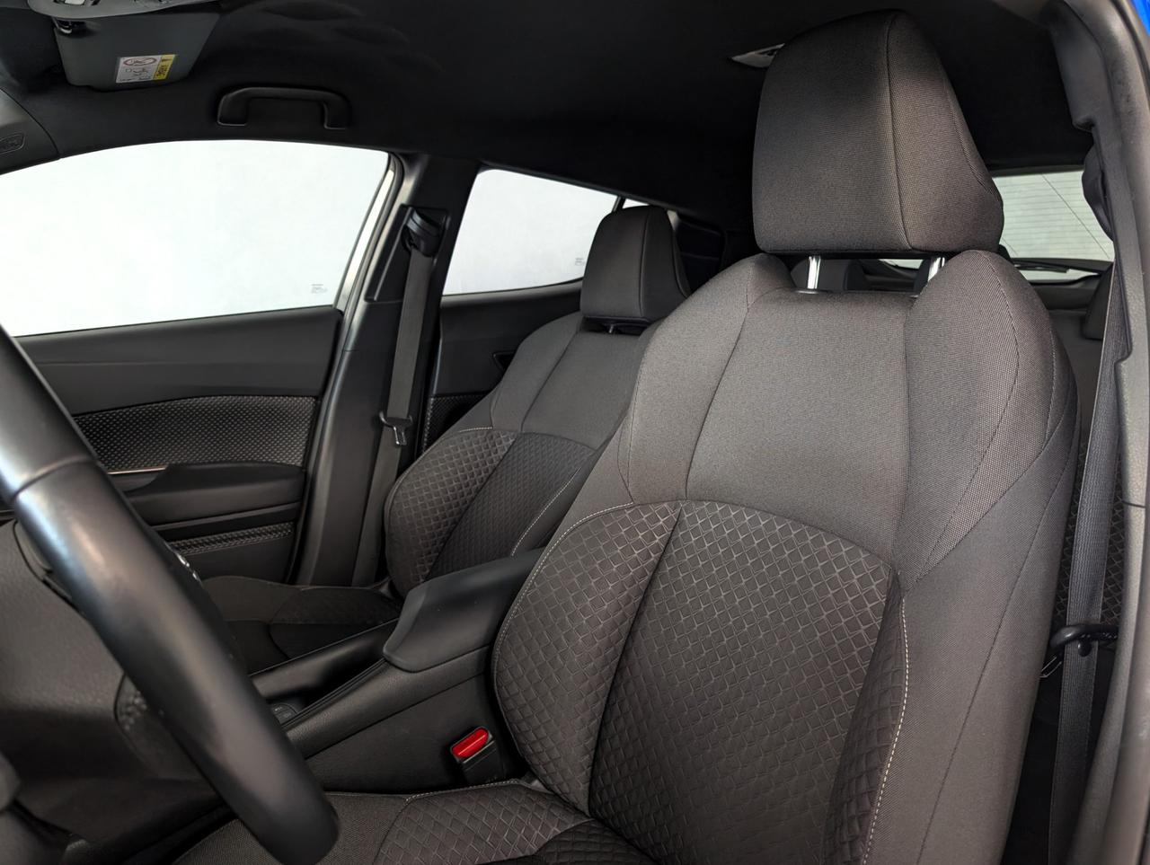 Toyota C-HR 1.8 Hybrid e-cvt Active
